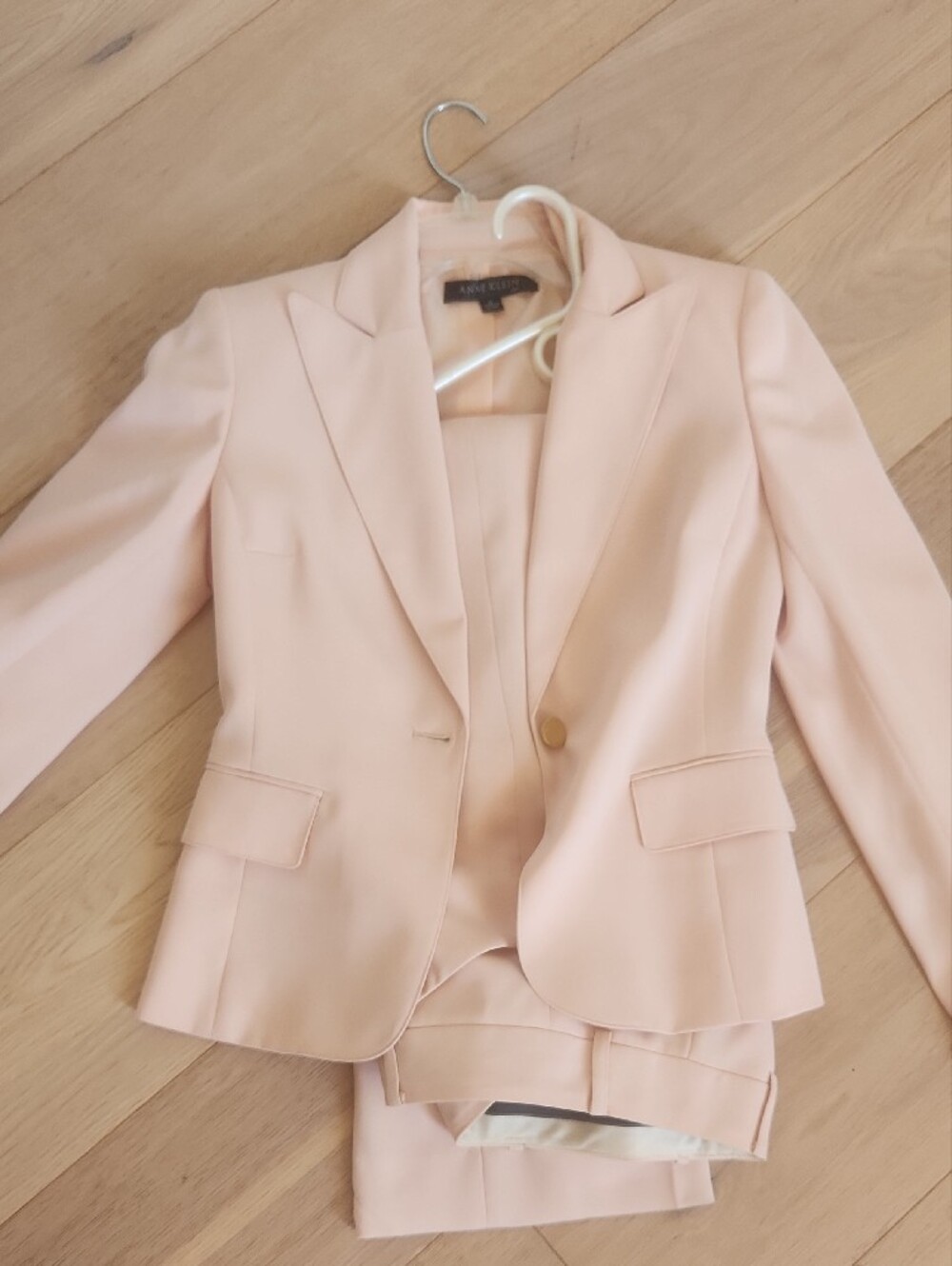 Set Suit Jacket And Pants. - Picture 3 of 10